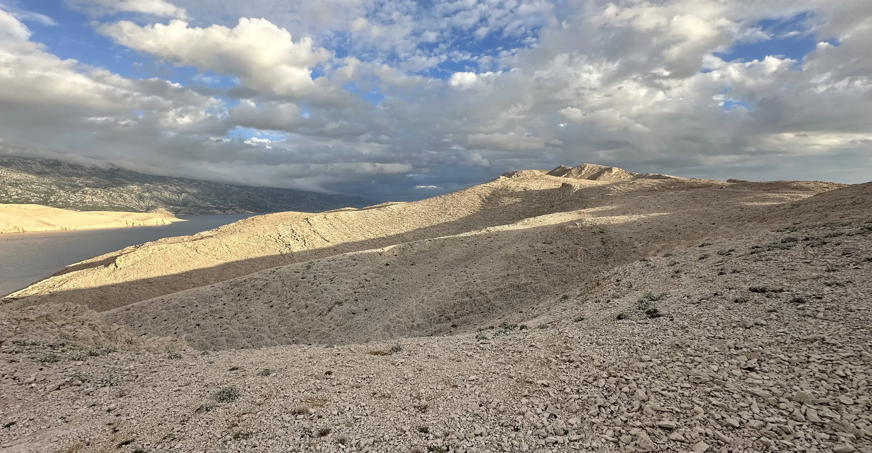 Karge Landschaft auf Pag