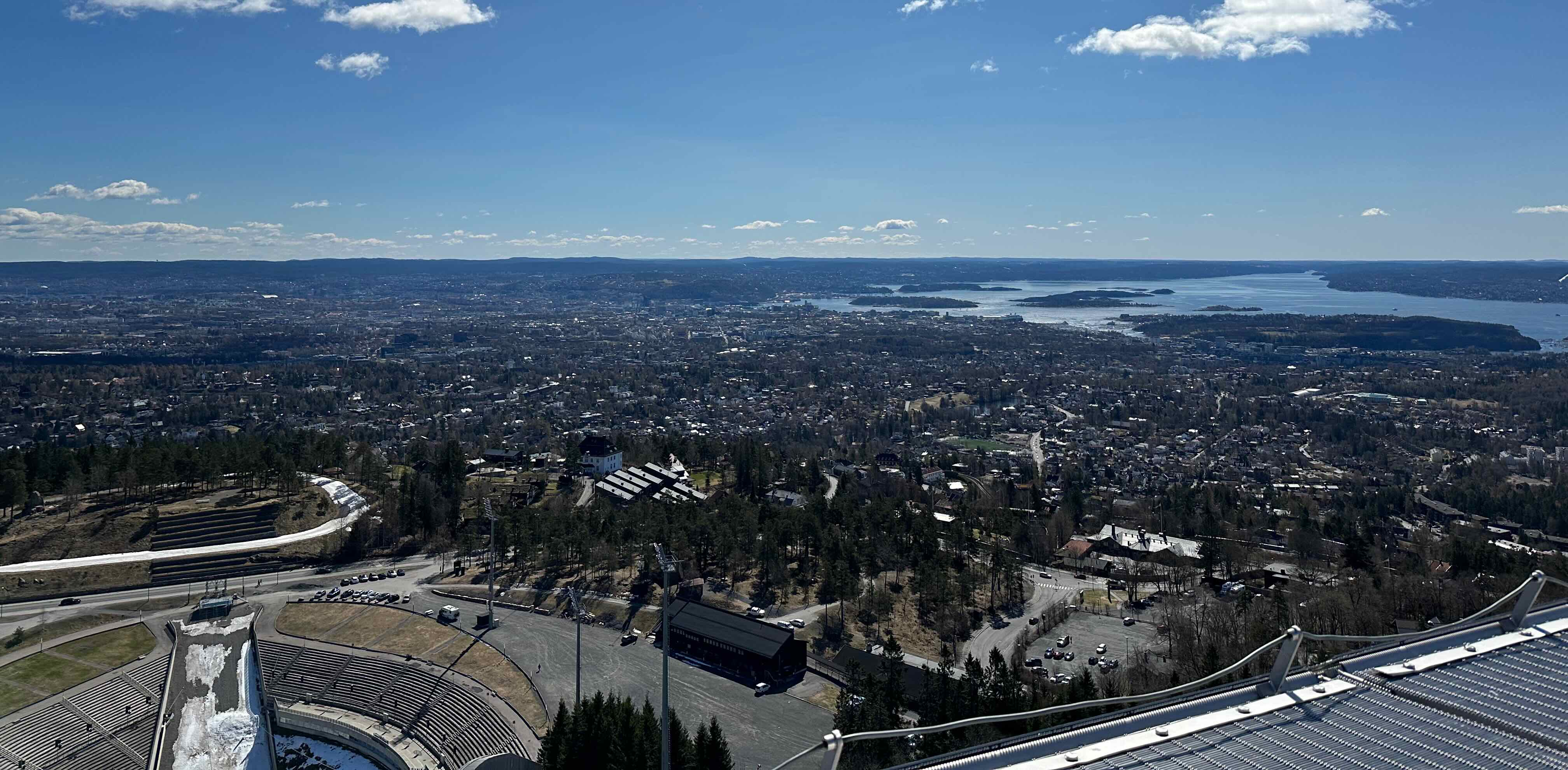 Blick vom Holmenkollen über Oslo