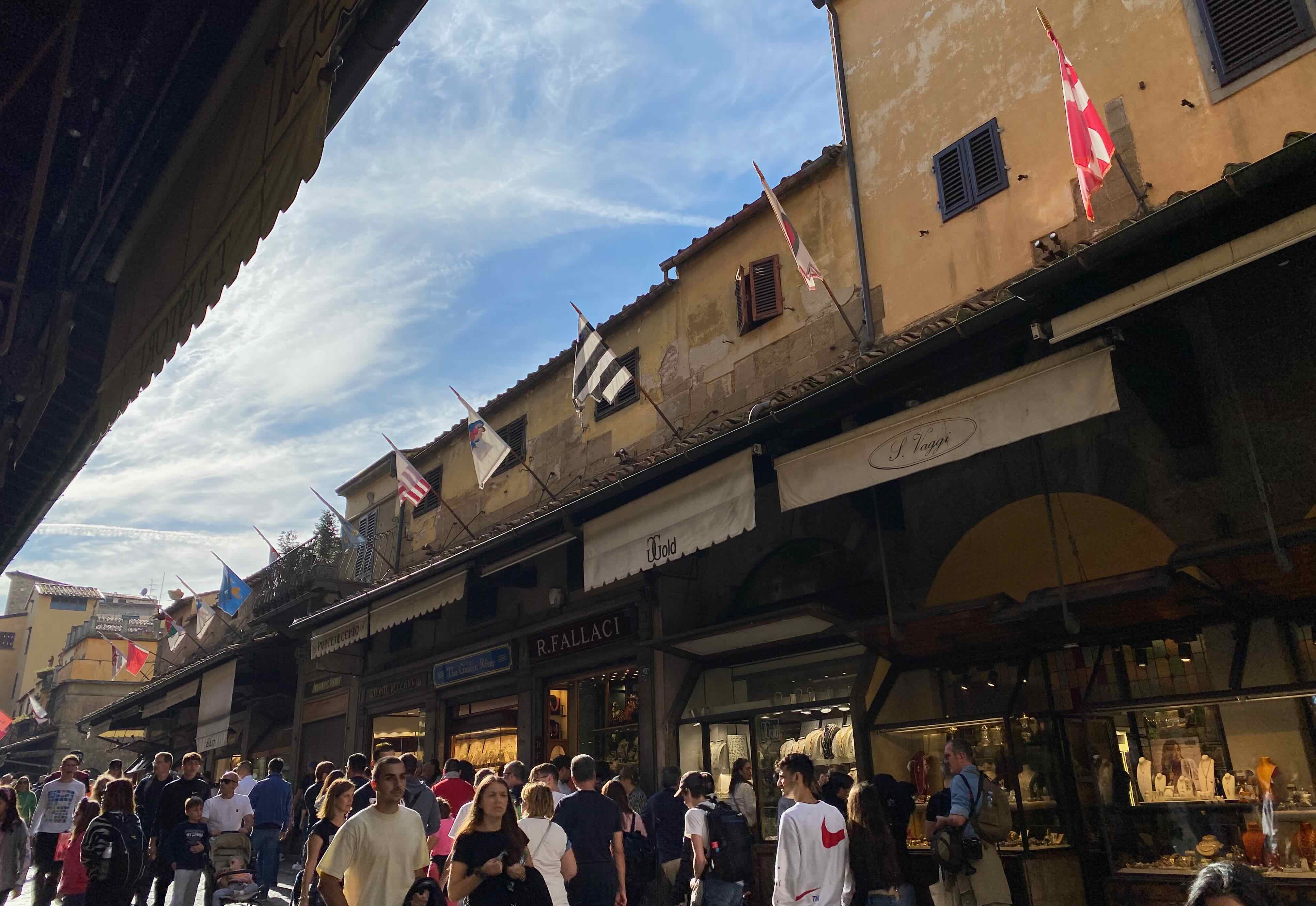 Ponte Vecchio innen